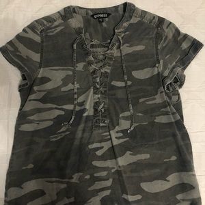 Camouflage short sleeve shirt